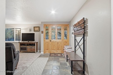 Discover exceptional versatility and location at 527/529 - photo 2