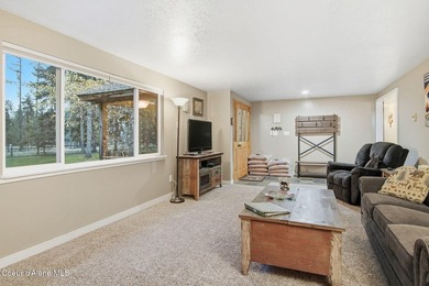 Discover exceptional versatility and location at 527/529 - photo 3
