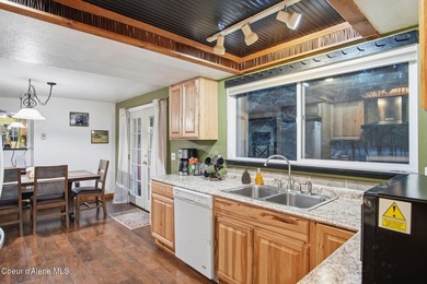 Discover exceptional versatility and location at 527/529 - photo 6