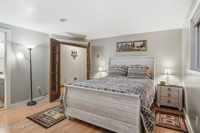 Discover exceptional versatility and location at 527/529 - photo 7