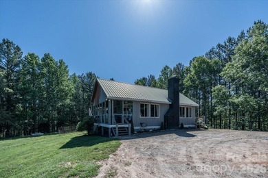 Perfectly set on nearly 350 acres of prime mountain land - photo 12