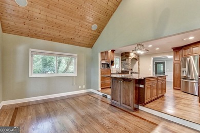 Lake Lanier Party Dock, In Law Suite, NO HOA!! Move in Ready - photo 15