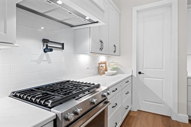Experience the perfect blend of serenity and convenience in - photo 21