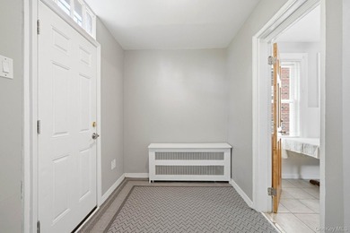 Updated and ready for your movee visit 400 Pratt Ave, Plenty of - photo 22