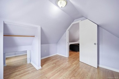 Updated and ready for your movee visit 400 Pratt Ave, Plenty of - photo 26