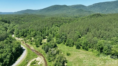 Perfectly set on nearly 350 acres of prime mountain land - photo 31