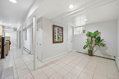 Updated and ready for your movee visit 400 Pratt Ave, Plenty of - photo 33