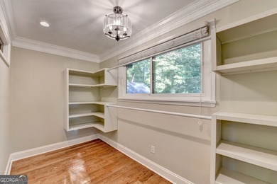 Lake Lanier Party Dock, In Law Suite, NO HOA!! Move in Ready - photo 38