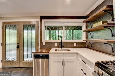 Lake Lanier Party Dock, In Law Suite, NO HOA!! Move in Ready - photo 50