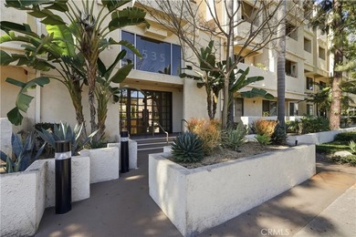 Price Improvement. Live within walking distance to Downtown, the - photo 2