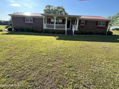 (private lake, pond, coastal) Home For Sale in Whiteville North Carolina