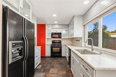 Welcome to this beautifully upgraded, turnkey home located in - photo 11