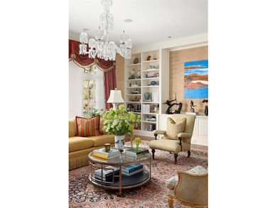 Welcome to 17 Hilldale Lane, a private estate set on two lush - photo 14