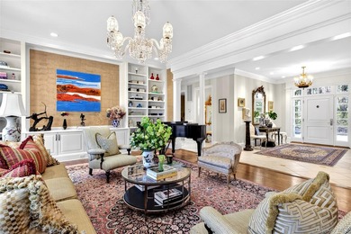 Welcome to 17 Hilldale Lane, a private estate set on two lush - photo 16