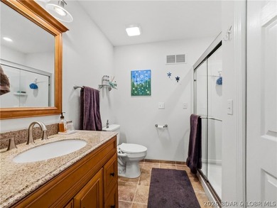Great Lake View and nice open Decks with a Hot Tub! Vaulted - photo 24