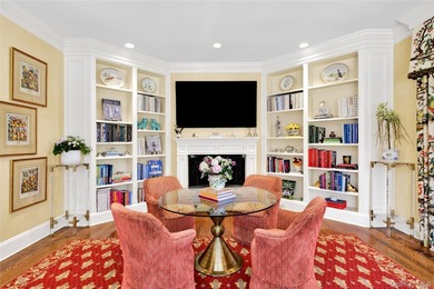 Welcome to 17 Hilldale Lane, a private estate set on two lush - photo 26