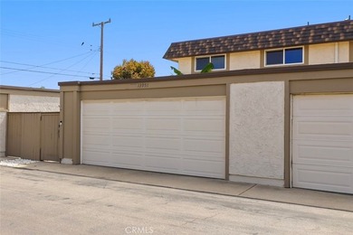 Welcome to this beautifully upgraded, turnkey home located in - photo 28
