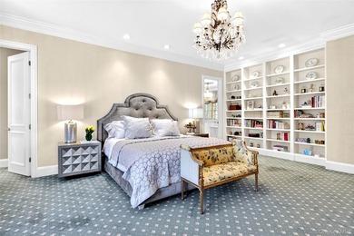 Welcome to 17 Hilldale Lane, a private estate set on two lush - photo 29