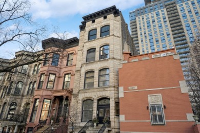 Lake Michigan - Cook County Condo For Sale in Chicago Illinois