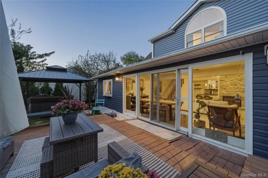 SOME HOMES BLOOM...THIS ONE FLOURISHES...WELCOME TO 10 - photo 41