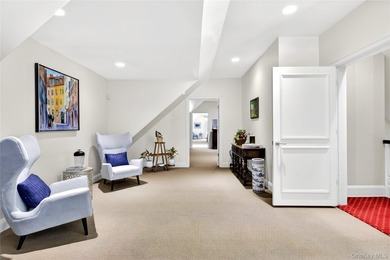 Welcome to 17 Hilldale Lane, a private estate set on two lush - photo 43