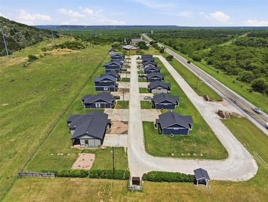 Exceptional commercial and investment opportunity just minutes - photo 3