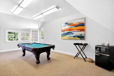 Welcome to 17 Hilldale Lane, a private estate set on two lush - photo 49