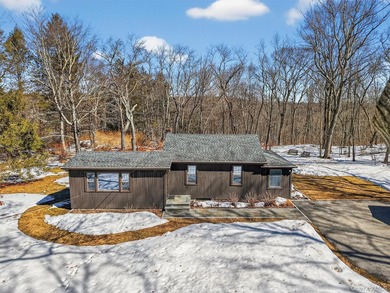 (private lake, pond, coastal) Home For Sale in Stormville New York