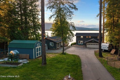 Life looks different at the lake. Welcome to the premier Lake - photo 4