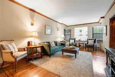 Welcome to this beautifully maintained, oversized two-bedroom, 1 - photo 5