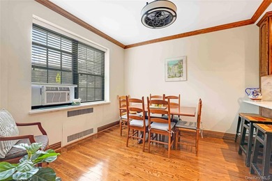 Welcome to this beautifully maintained, oversized two-bedroom, 1 - photo 8