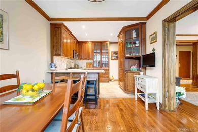 Welcome to this beautifully maintained, oversized two-bedroom, 1 - photo 9