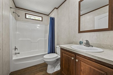 Looking to downsize and declutter? This 1 bedroom 1 bath 2016 - photo 11