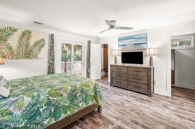 COMPLETELY REMODELED home steps away from beach access. Turnkey - photo 13