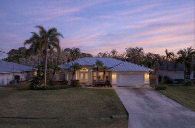 Beautifully maintained 3-bed, 2.1 bath home with 2 car garage - photo 3