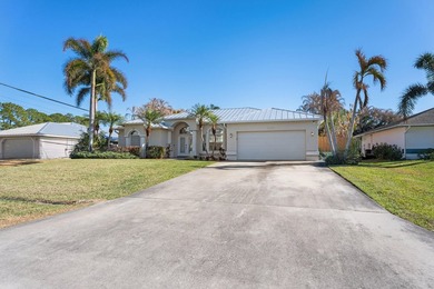 Beautifully maintained 3-bed, 2.1 bath home with 2 car garage - photo 4