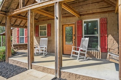 Welcome to your perfect blend of peaceful country living and - photo 6