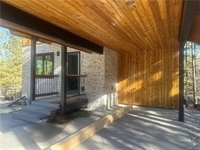RAND NEW CONSTRUCTION CENTRALLY LOCATED IN PINEWOOD ESTATES - - photo 3