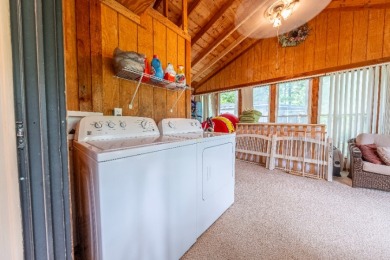 Rental friendly neighborhood, gentle walk to water! - photo 30