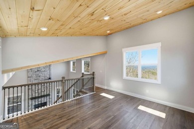New Construction! Amazing Mountain Views! This stunning modern - photo 18