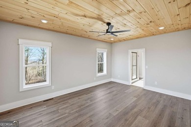 New Construction! Amazing Mountain Views! This stunning modern - photo 20