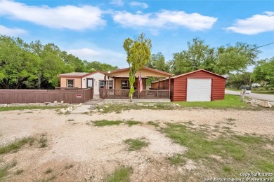 Lake Home For Sale in Canyon Lake, Texas
