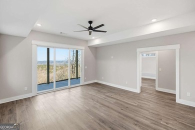 New Construction! Amazing Mountain Views! This stunning modern - photo 32