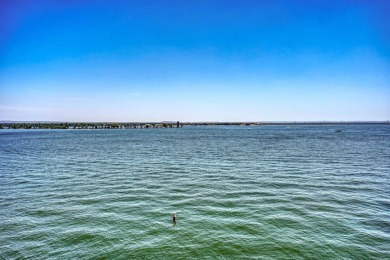 Lake LBJ Condo For Sale in Horseshoe Bay Texas