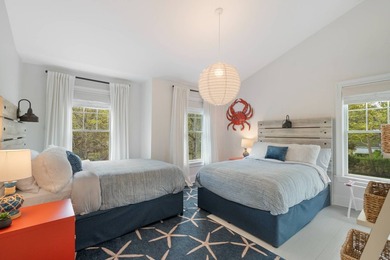 Just minutes from Southampton Village and the ocean beaches - photo 20