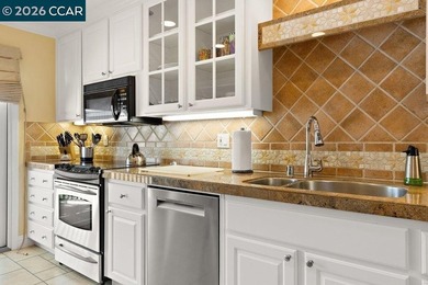 PINEHURST condo upper unit Expanded, SOLAR (owned) beautifully - photo 21