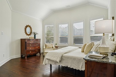 Welcome to this beautifully maintained one-story home offering 3 - photo 23