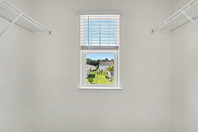 Welcome home to this stunning, move-in-ready 5-bedroom - photo 31