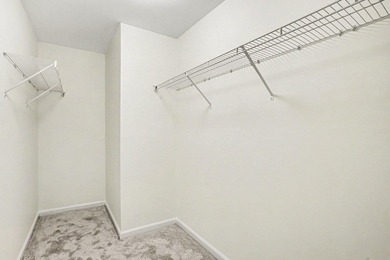 Welcome home to this stunning, move-in-ready 5-bedroom - photo 32