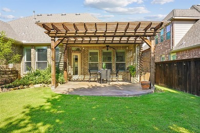 Welcome to this beautifully maintained one-story home offering 3 - photo 34